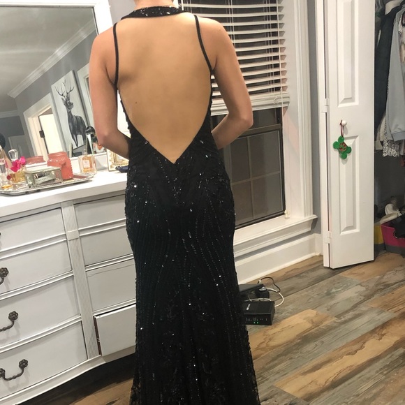 Sherri Hill formal dress - Picture 5 of 8